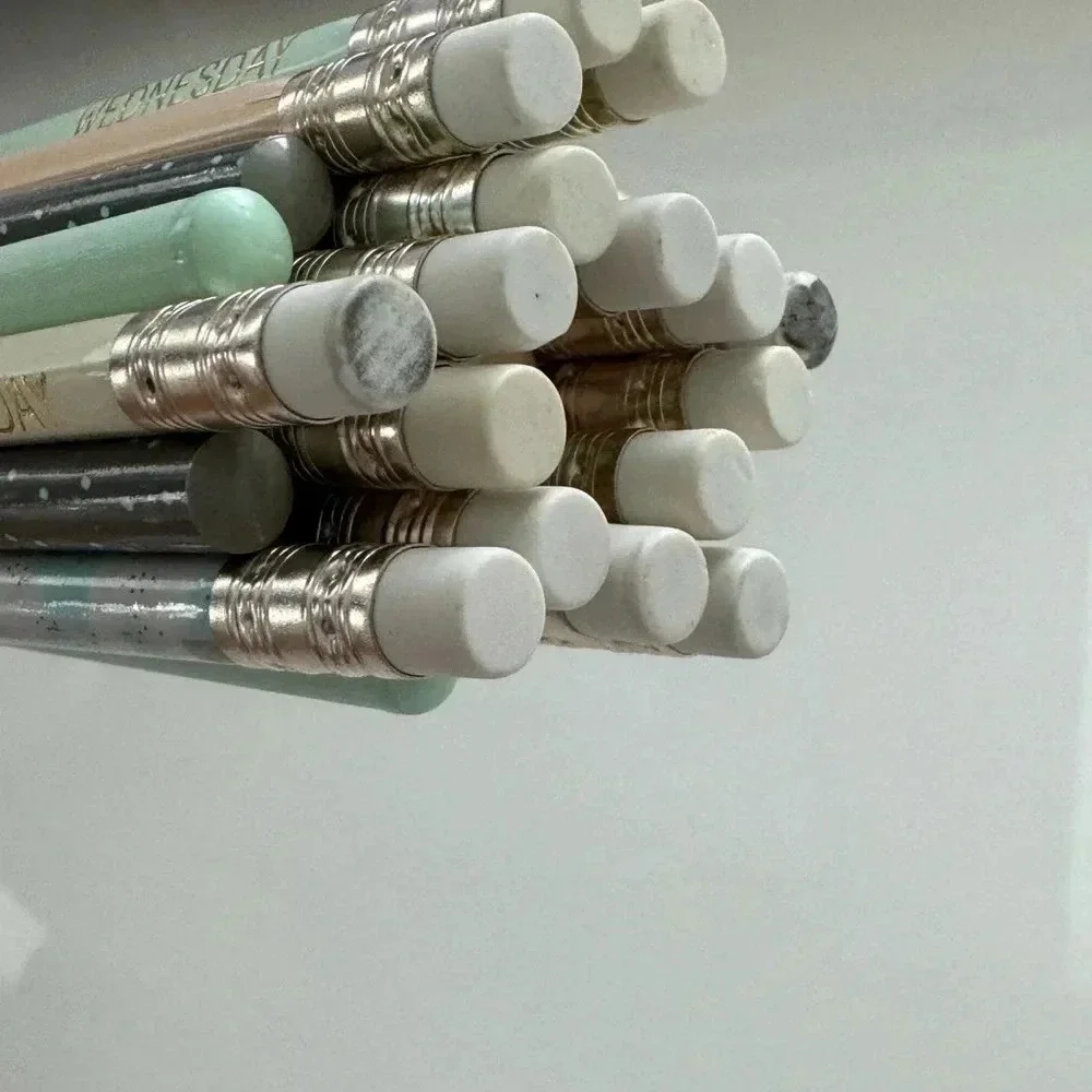 28 Pencils - Picture 9 of 9